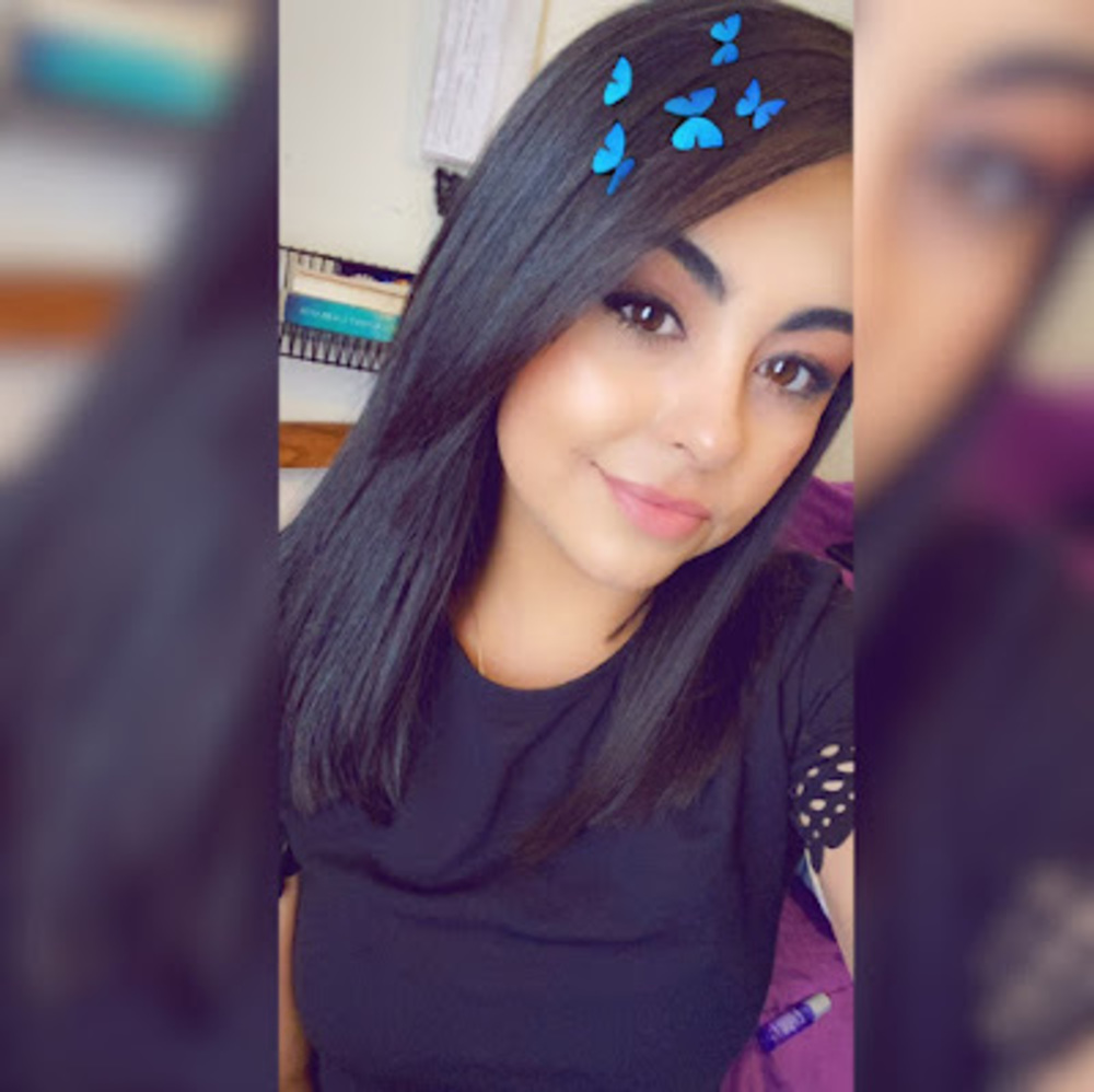 Meet your Posher, Viviana